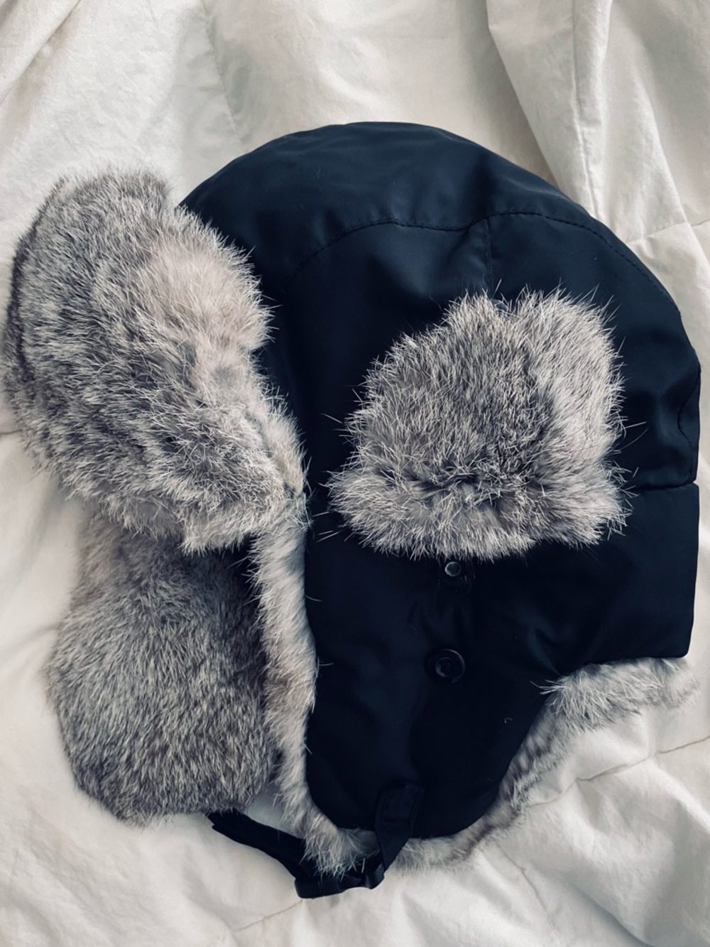 100% Rabbit Fur Trapper Hat - Silver and Black. One size ( medium) 19/34.